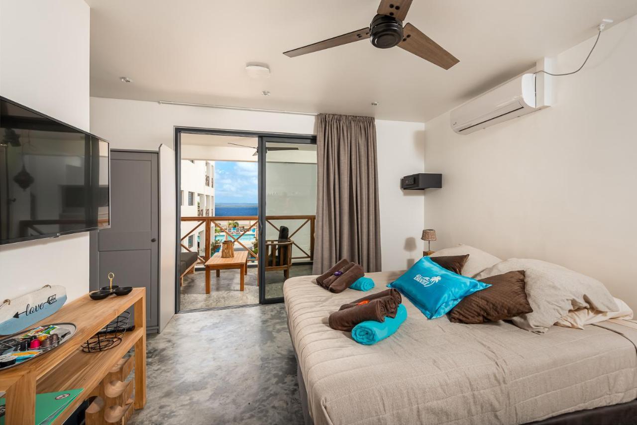 Bloozz Resort Bonaire Kralendijk  Bagian luar foto