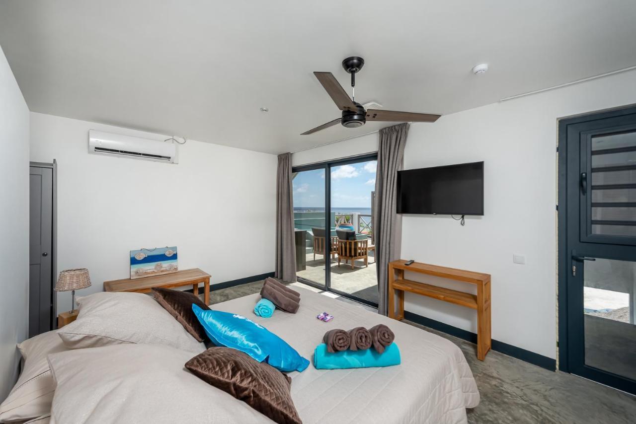 Bloozz Resort Bonaire Kralendijk  Bagian luar foto