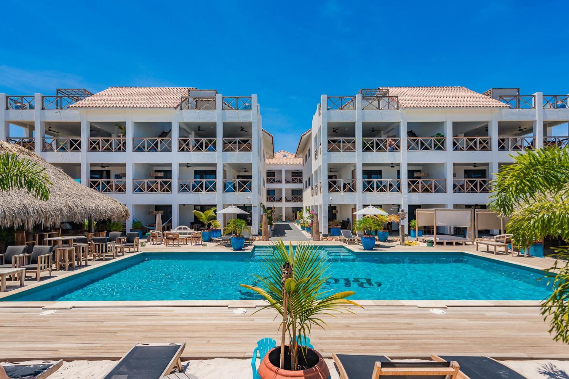 Bloozz Resort Bonaire Kralendijk  Bagian luar foto