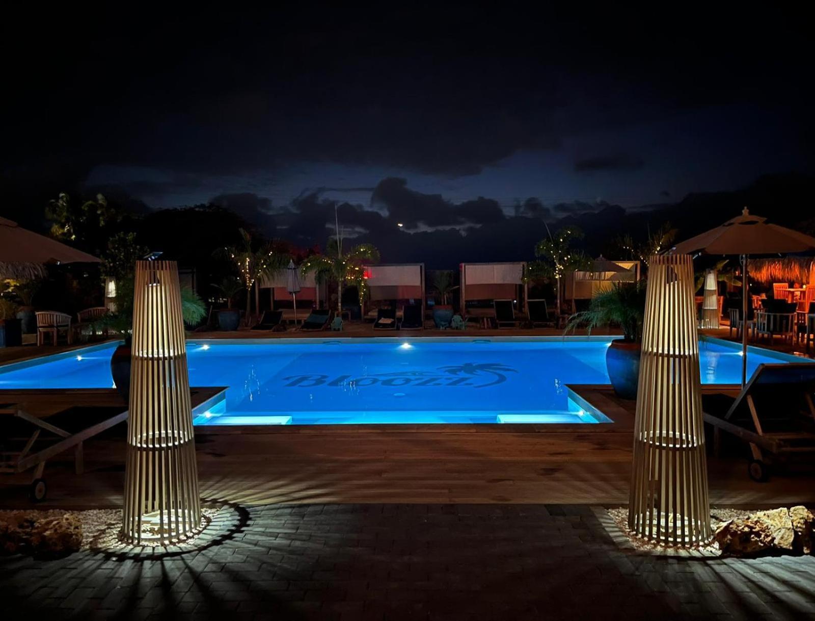 Bloozz Resort Bonaire Kralendijk  Bagian luar foto