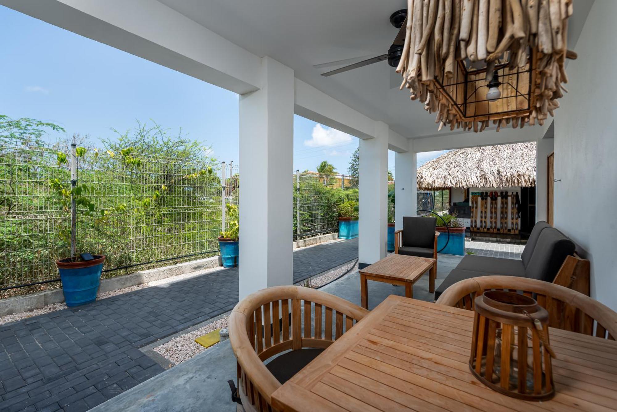 Bloozz Resort Bonaire Kralendijk  Bagian luar foto